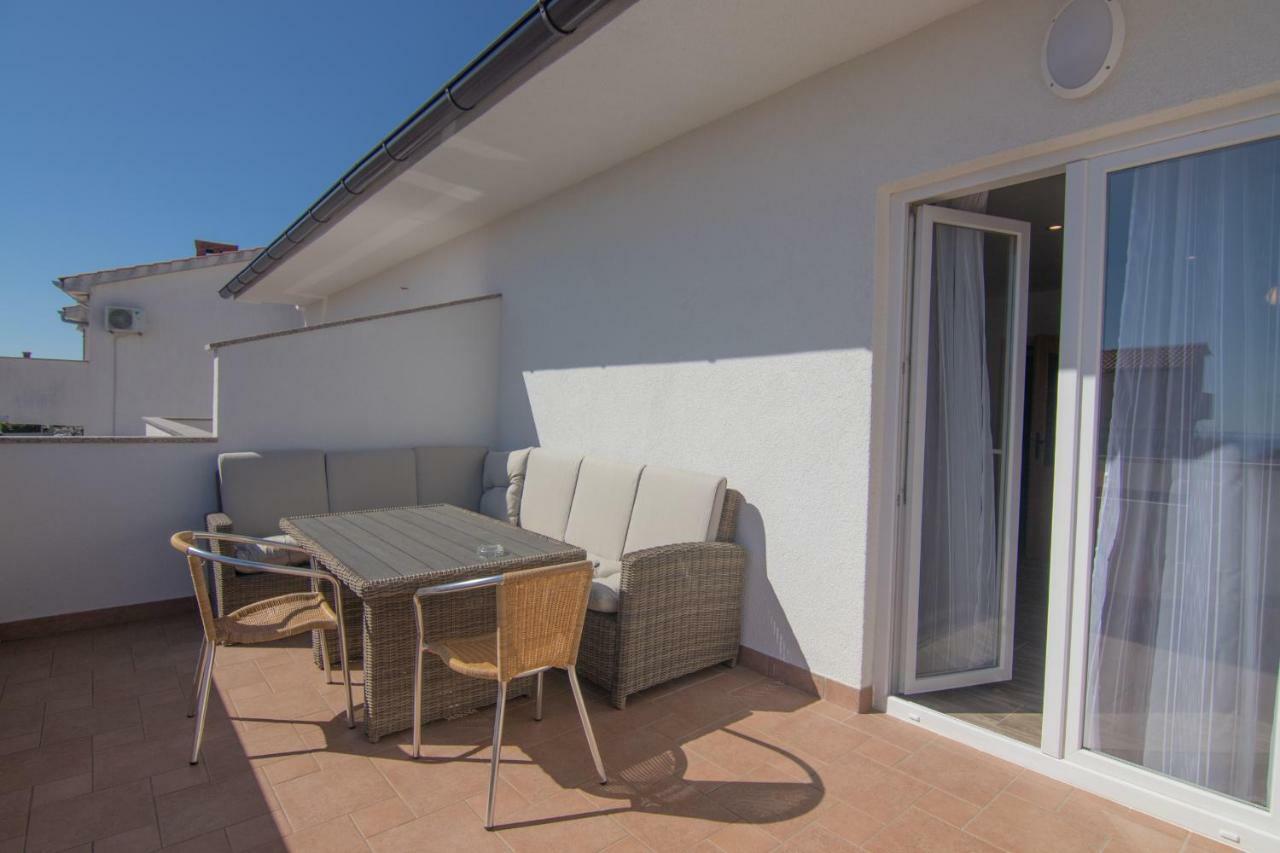 Apartmani Bistricic Крк Екстер'єр фото
